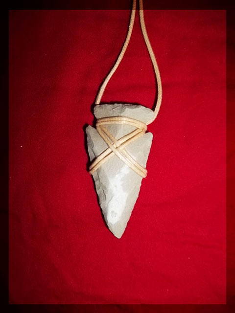 Authentic arrowhead samples, real archery arrowheads, hand knapped arrowhead necklaces